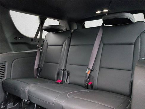Used 2024 GMC Yukon XL Denali AWD/4WD image 22