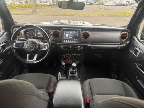 Used 2021 Jeep Gladiator Mojave AWD/4WD image 26