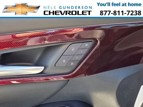 Used 2024 Chevrolet Traverse RS image 20