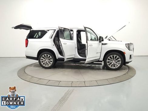 Used 2023 GMC Yukon Denali image 16