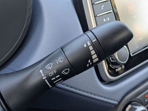 New 2025 Nissan Versa SV w/ Trunk Package image 24