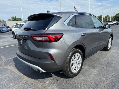 Used 2023 Ford Escape Active w/ Cold Weather Package image 7