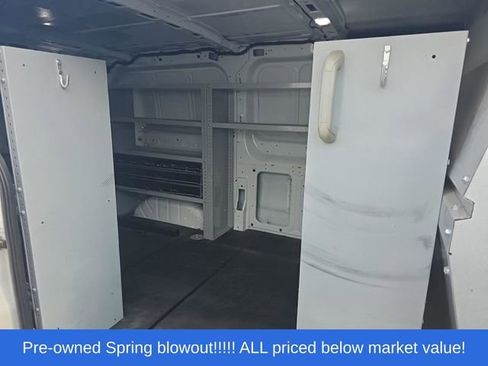 Used 2019 Ford Transit 150 130 Low Roof RWD image 11