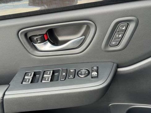 Certified 2025 Honda Pilot Elite image 27