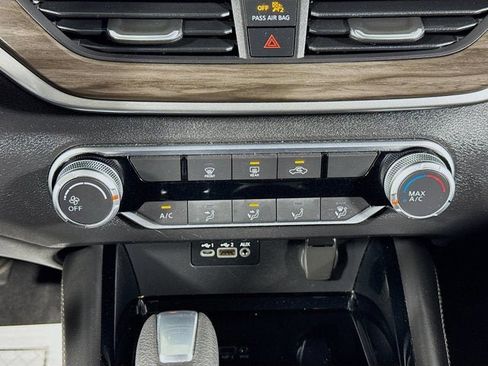 Certified 2023 Nissan Altima 2.5 SV image 16