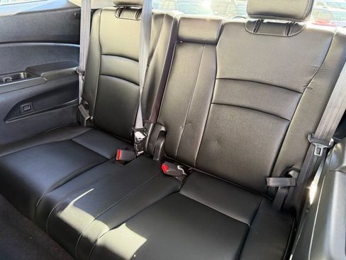 Used 2021 Honda Pilot EX-L image 9