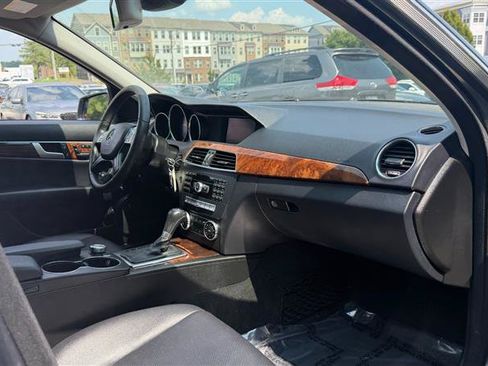 Used 2013 Mercedes-Benz C 300 Luxury 4MATIC Sedan image 15