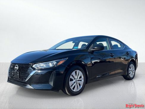 Used 2024 Nissan Sentra S FWD image 2