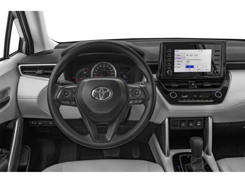 Used 2022 Toyota Corolla Cross L image 4