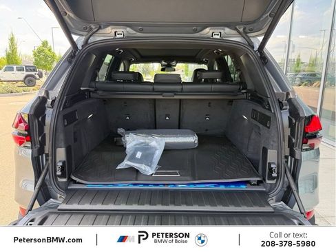 New 2026 BMW X5 xDrive50e w/ Premium Package AWD/4WD image 9