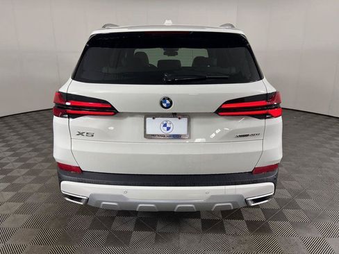 New 2026 BMW X5 xDrive40i AWD/4WD image 3