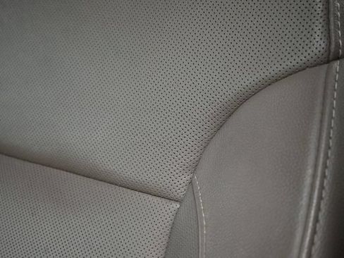 Used 2019 GMC Yukon XL SLT RWD image 13