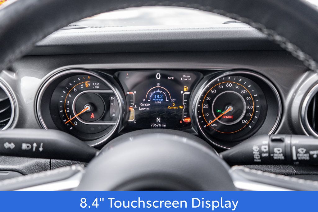 Used 2019 Jeep Wrangler Unlimited Sahara AWD/4WD image 24