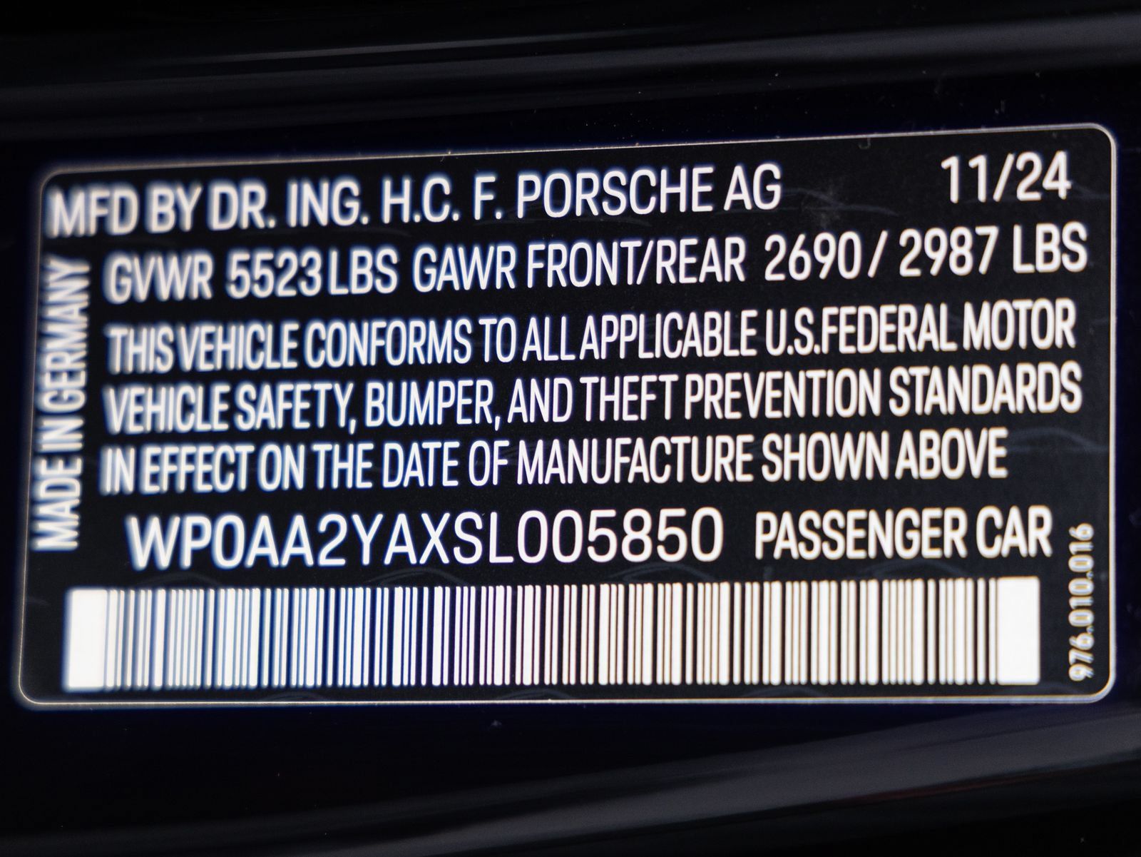 Certified 2025 Porsche Panamera RWD image 37