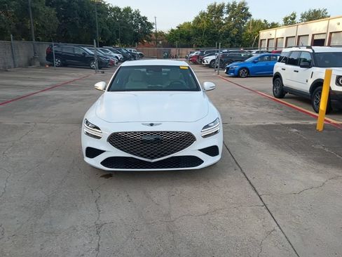 Used 2025 Genesis G70 2.5T RWD image 9