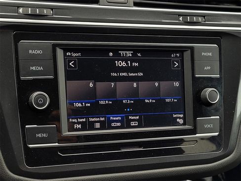 Certified 2024 Volkswagen Tiguan S image 15