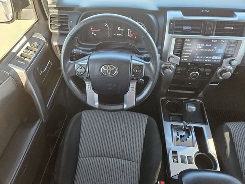 Used 2021 Toyota 4Runner SR5 image 31