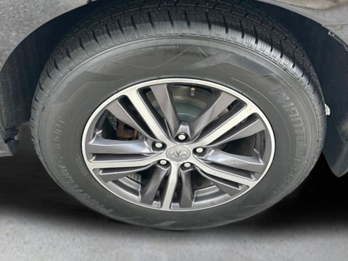 Used 2019 INFINITI QX60 Pure AWD/4WD image 13