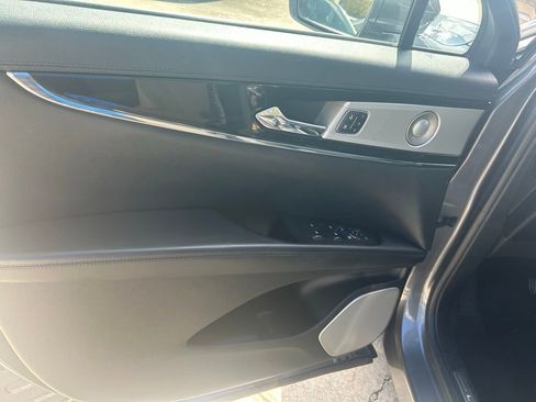 Used 2023 Lincoln Nautilus Reserve w/ Equipment Group 202A image 47