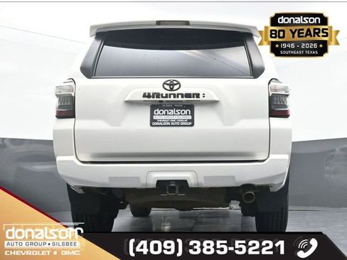 Used 2022 Toyota 4Runner SR5 Premium AWD/4WD image 17