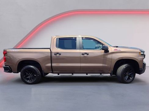 Used 2019 Chevrolet Silverado 1500 LT Trail Boss AWD/4WD image 2