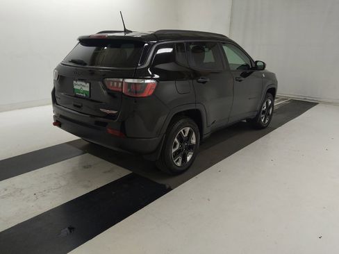 Used 2018 Jeep Compass Trailhawk w/ Safe & Security Group image 9