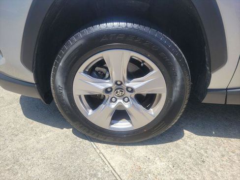Certified 2024 Toyota RAV4 XLE FWD image 34