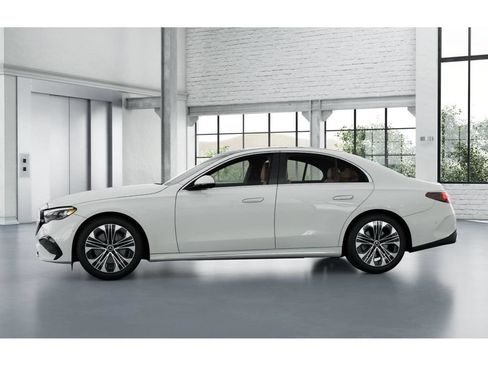 Used 2026 Mercedes-Benz E 350 Sedan image 35