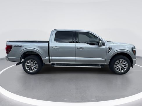 Used 2024 Ford F150 Lariat w/ Tow/Haul Package AWD/4WD image 9
