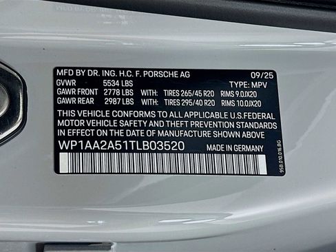 New 2026 Porsche Macan image 34