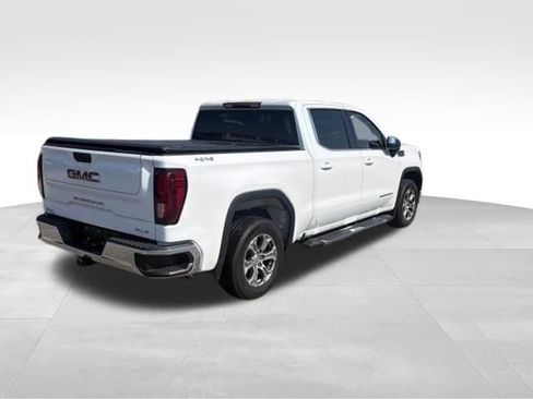 Used 2022 GMC Sierra 1500 SLE image 3
