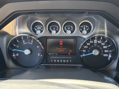 Used 2015 Ford F250 Lariat w/ Chrome Package AWD/4WD image 18