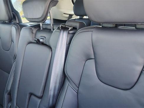 New 2026 Volvo XC90 B6 Ultra image 28