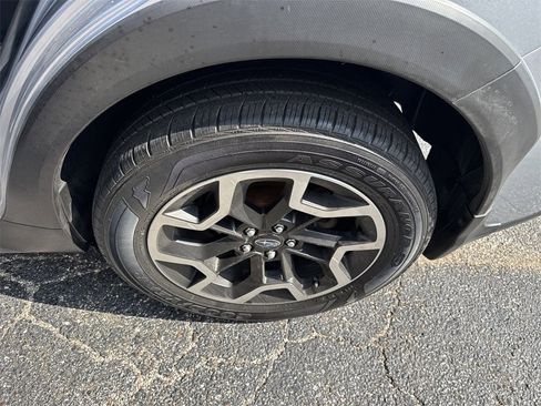 Used 2016 Subaru Crosstrek 2.0i Premium w/ Moonroof Package image 12