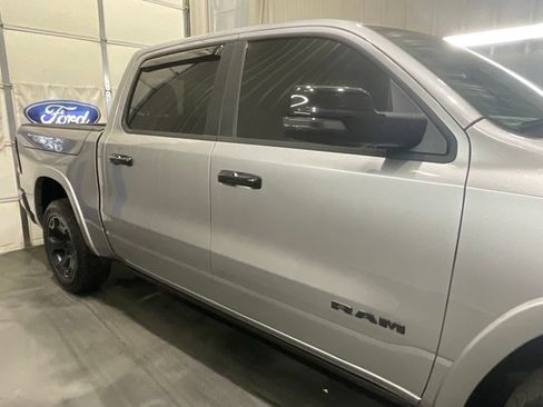 Used 2025 RAM 1500 Big Horn AWD/4WD image 2