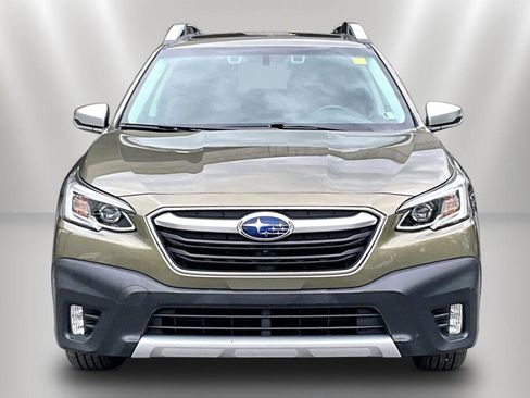 Used 2020 Subaru Outback Touring w/ Popular Package #2 AWD/4WD image 2