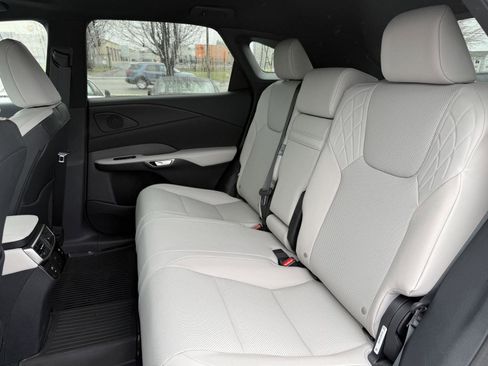 Used 2023 Lexus RX 350 Premium w/ Accessory Package image 22