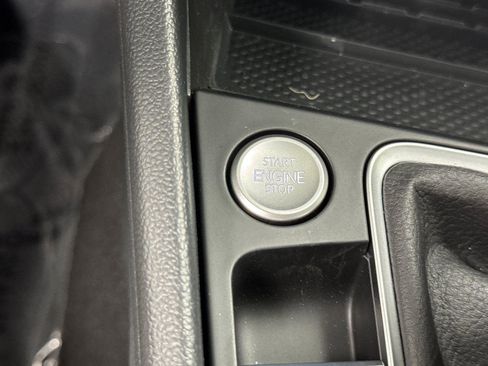 New 2026 Volkswagen Jetta SE FWD image 20
