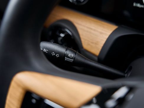 Used 2025 Rolls-Royce Spectre w/ Spectre Launch Package image 54