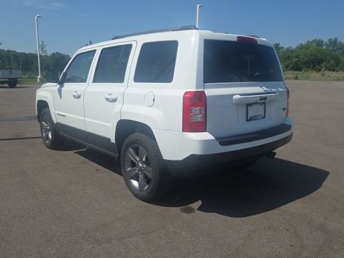 Used 2017 Jeep Patriot Sport w/ Power Value Group FWD image 13