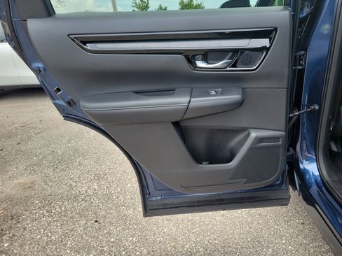 Used 2024 Honda CR-V EX-L image 13