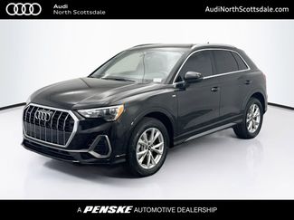 Certified 2022 Audi Q3 2.0T Premium image 1