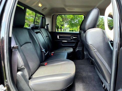 Used 2017 RAM 3500 Laramie AWD/4WD image 7