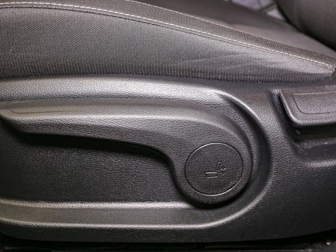 Used 2023 Kia Forte LXS w/ LXS Technology Package image 38