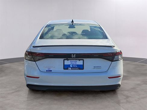 Used 2025 Honda Accord Sport image 5