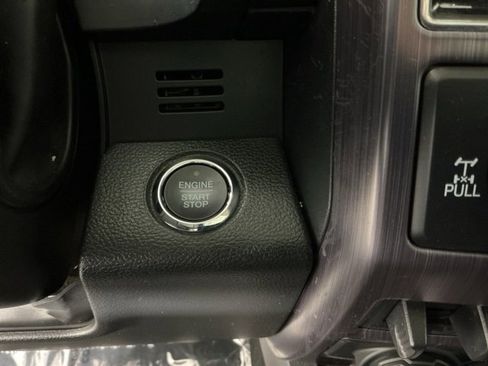 Used 2020 Ford F350 Limited image 29