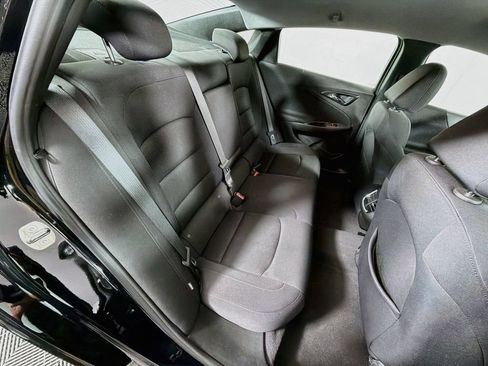 Used 2023 Chevrolet Malibu LT FWD image 25