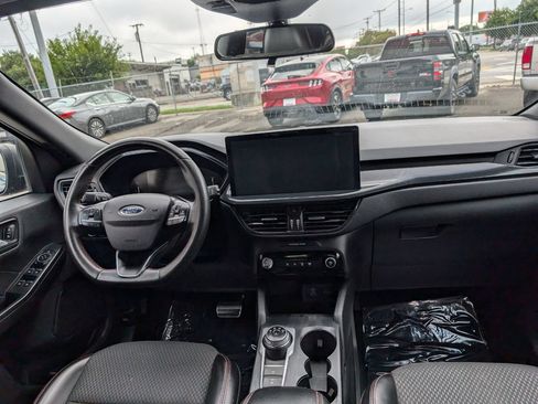 Used 2023 Ford Escape ST-Line w/ Tech Pack #1 FWD image 14
