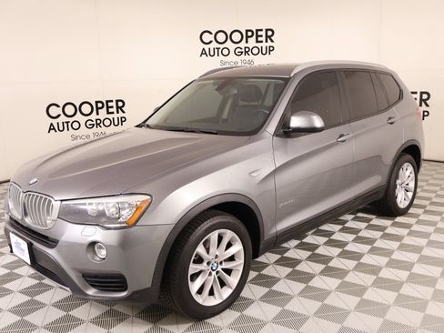 Used 2017 BMW X3 xDrive28i AWD/4WD image 11