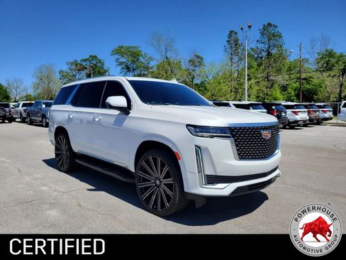 Used 2022 Cadillac Escalade Premium Luxury image 9